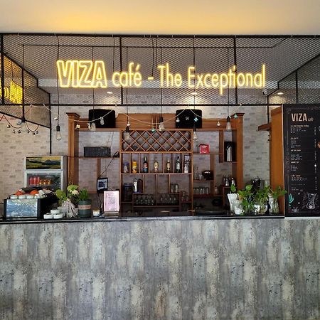 Vinh Plaza Hotel Bagian luar foto