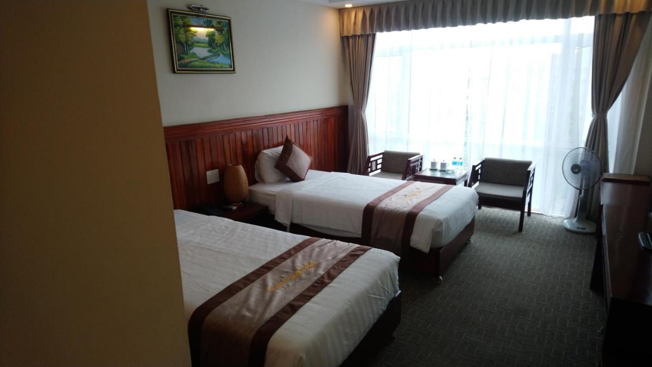 Vinh Plaza Hotel Bagian luar foto